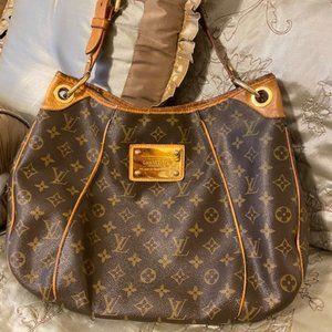 AUTHENTIC LOUIS VUITTON MONOGRAM GALLIERA PM